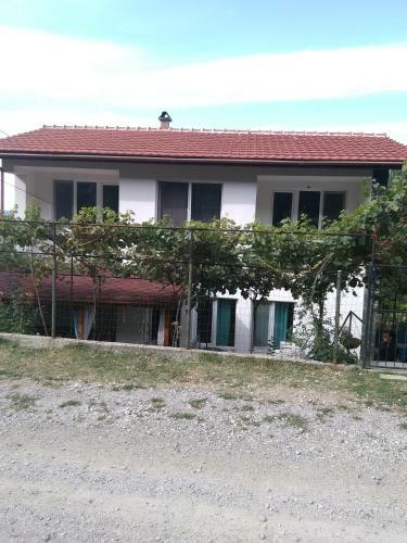 Hostal Father's House