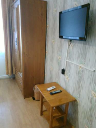 Hostal Father's House