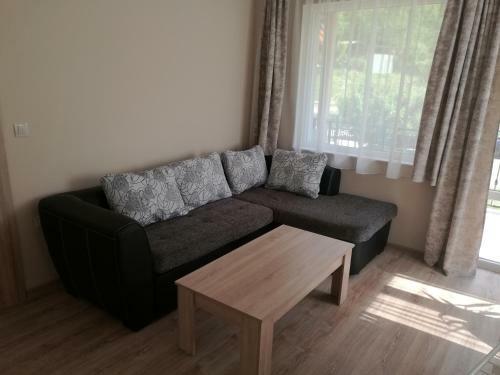 Forest Apartment