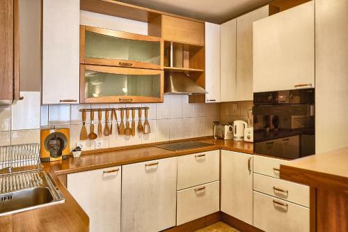 Baratero City II Apartments