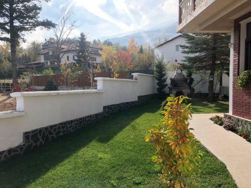 Hostal Guest House Alina