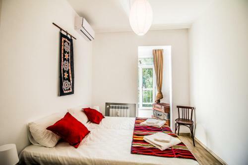 Top Center Gurko Apartments