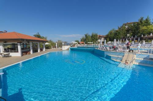 Family Apartment Near Sozopol