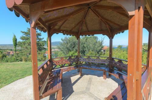 Family Apartment Near Sozopol