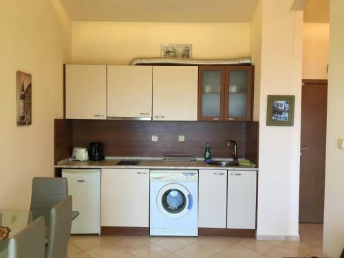 Sunrise One-bedroom Apartments