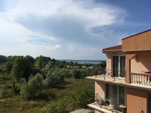 Hasienda Beach Apartments