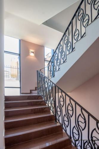 Villa Luxury House On Buzhaka