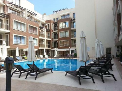 Lucky Apartments In Horizont Complex