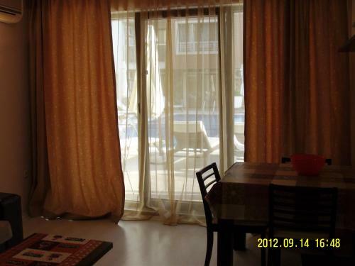 Lucky Apartments In Horizont Complex