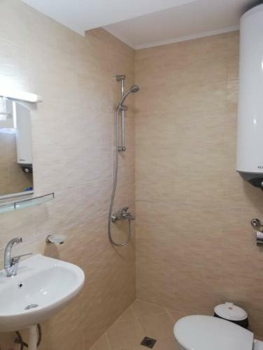 Hostal Rooms And Apartments Vili