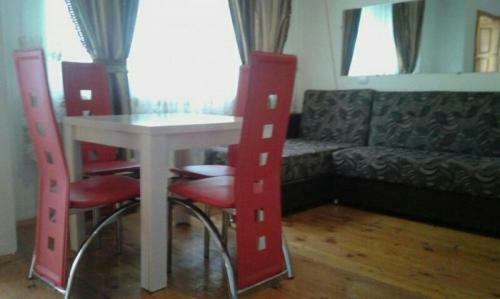 Apartments Avgusta Trayana