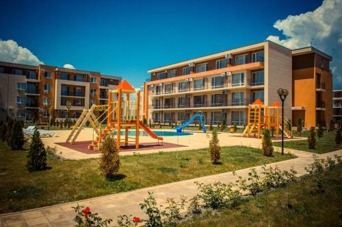 Private Apartment In Fort Noks Holiday