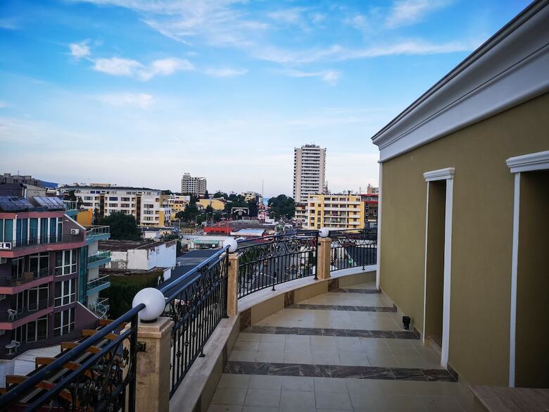 Empera Hotel