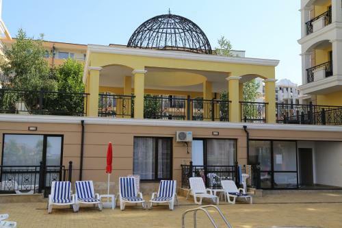 Seaside Apartment