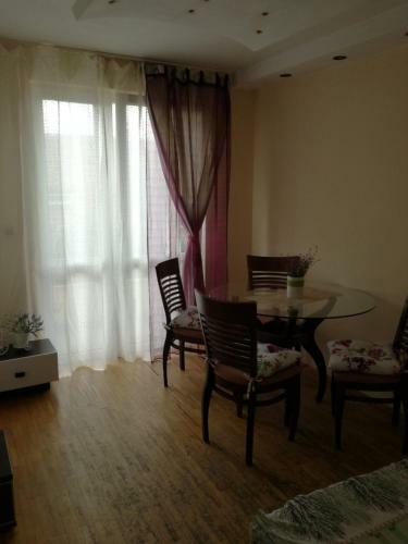 Lider Apartment Pop Hariton