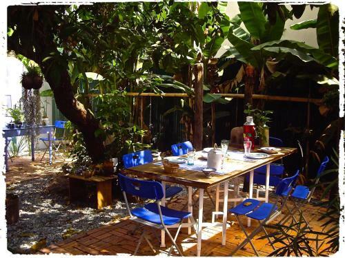 Lodge Blue Indigo Yoga Retreat