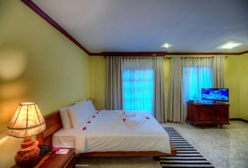 Suryavara Residence Hotel