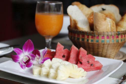 Bed & Breakfast Home Boutique