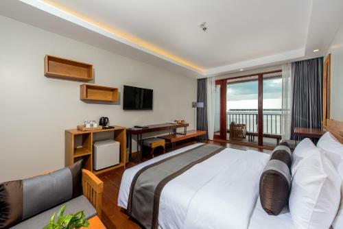 Hotel Pacific Premier Resort & Spa