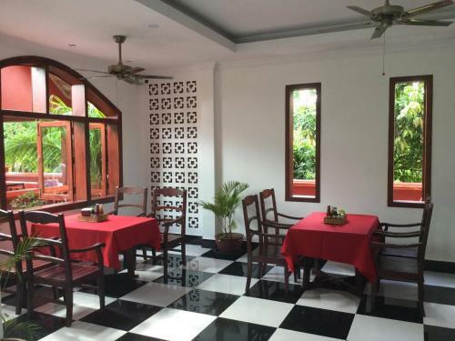 Bou Savy Villa
