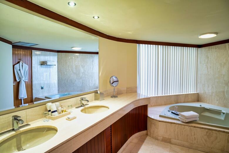 Hotel Estelar Miraflores