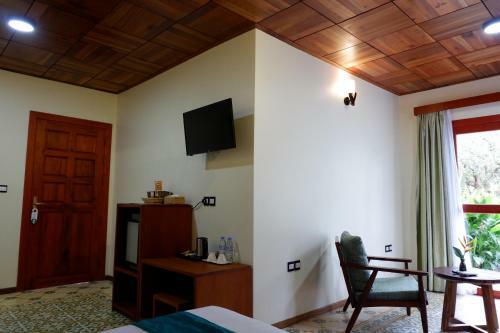 Hotel Samot Baitong Resort