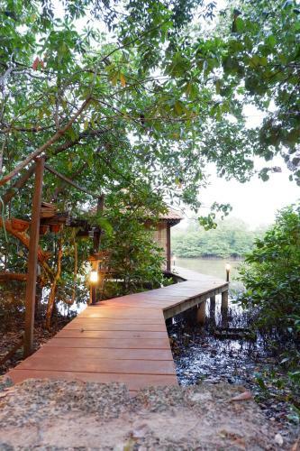 Hotel Samot Baitong Resort