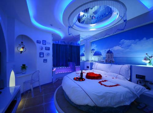 Crystal Theme Hotel