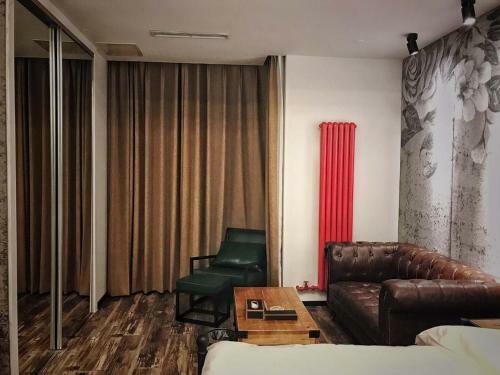 G + Hotel