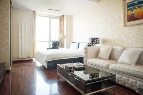 G + Hotel