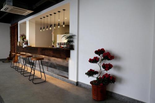 Hostal Beyond The Terrace Residence
