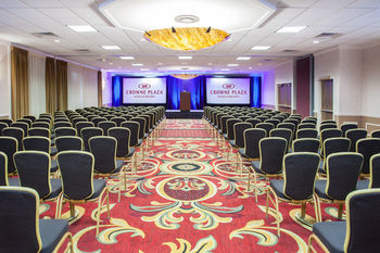 Hotel Crowne Plaza Chicago- Northbrook