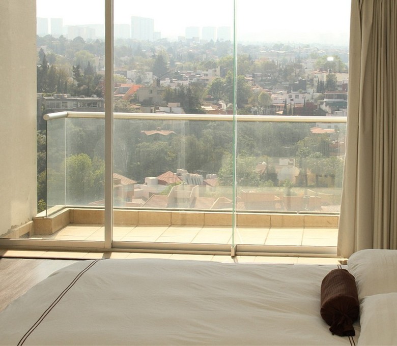 Hotel Pia Suites