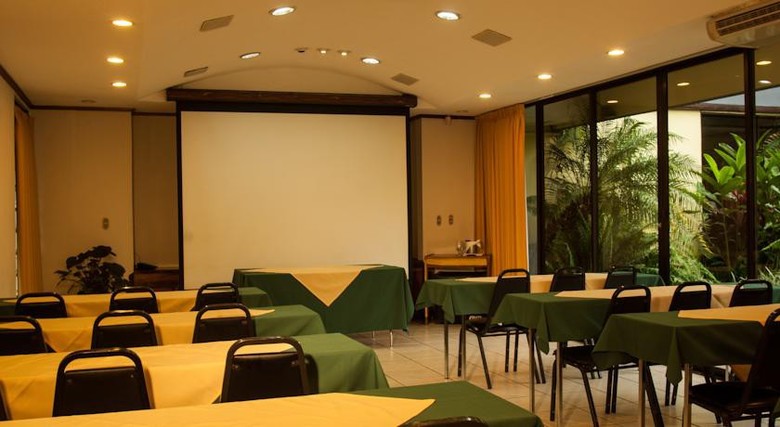 Best Western Hotel And Casino Kamuk