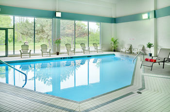 Hotel Travelodge Ottawa East