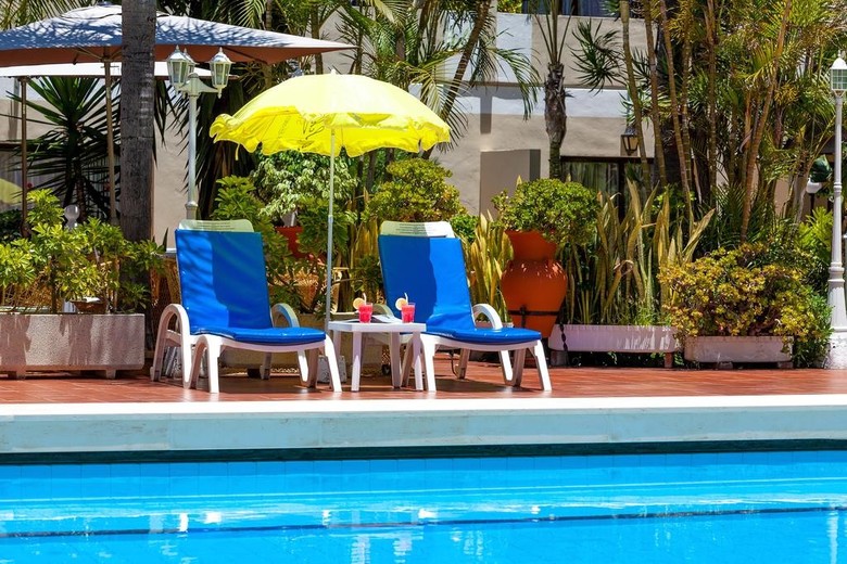 Hotel Don Manolito