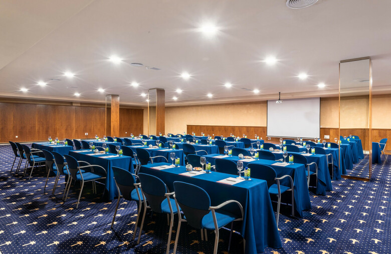 Hotel Gf Gran Costa Adeje