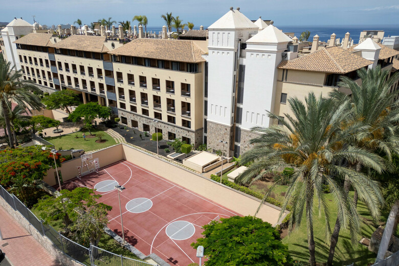 Hotel Gf Gran Costa Adeje
