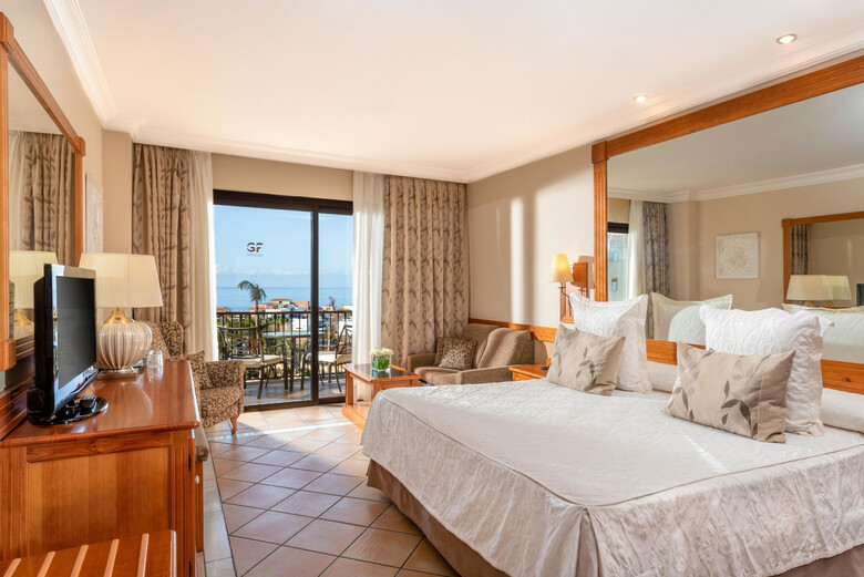 Hotel Gf Gran Costa Adeje