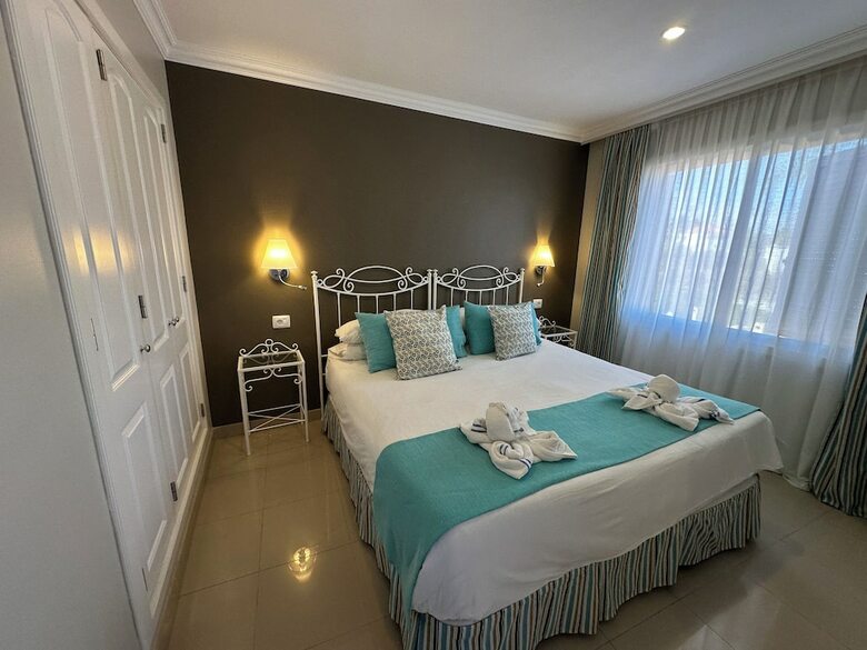 Viviendas Turisticas Residencial La Quinta Park Suites