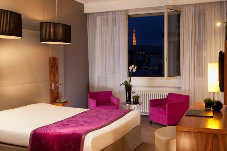 Pley Hotel