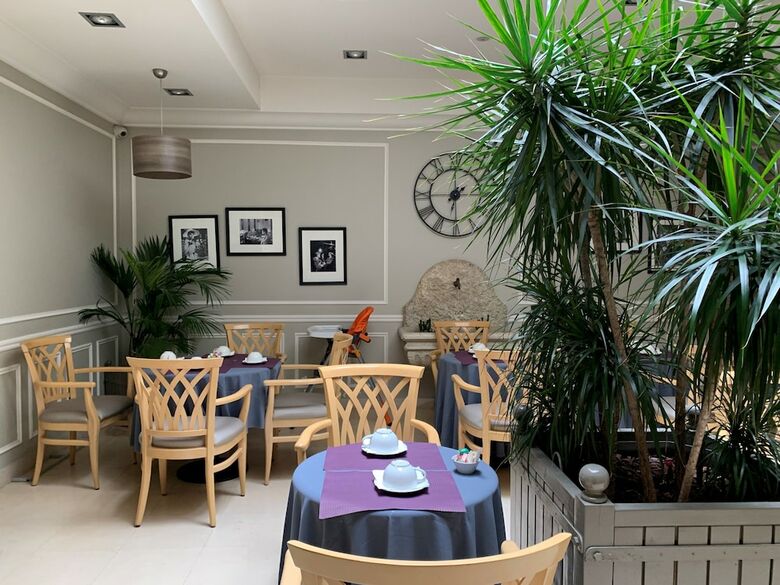Hotel Central Saint Germain