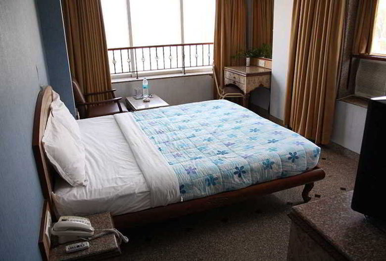 Hotel Imperial Palace (i)