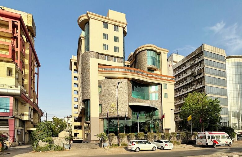 Hotel Vesta International