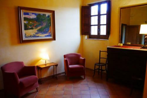 Hotel Castell De Gimenelles