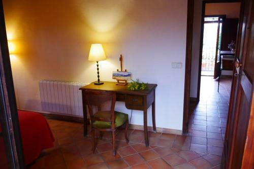 Hotel Castell De Gimenelles