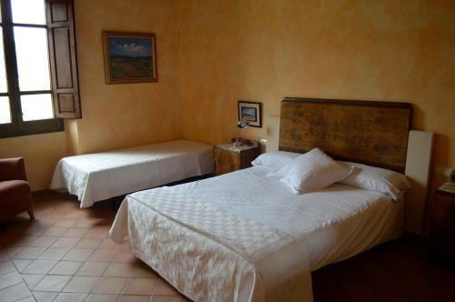 Hotel Castell De Gimenelles