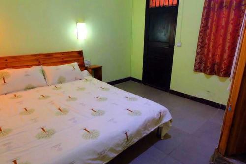 Hostal Guilin Beishe Lijiangbian Guest House