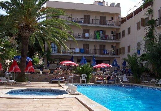 Hotel Hostal Neptuno