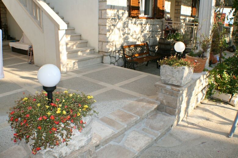 Hostal Apartments And Rooms Lea
